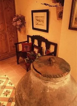 Sari Hotel 4*
