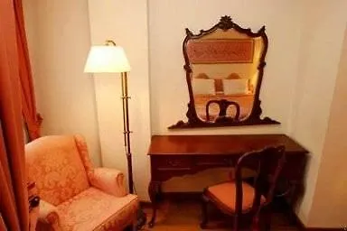 Hotel Sari Estambul