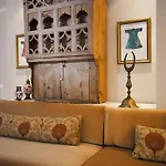 Hotel Sari