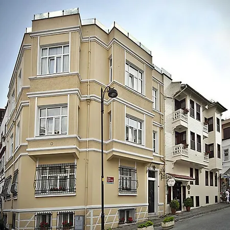 Ξενοδοχείο Sari Konak Hotel Sultanahmet 4*