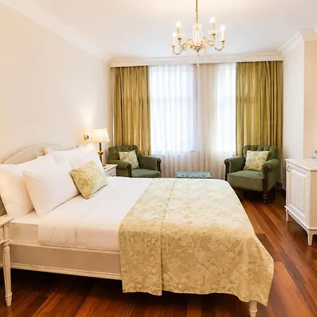 Hotel Sari Sultanahmet 4*